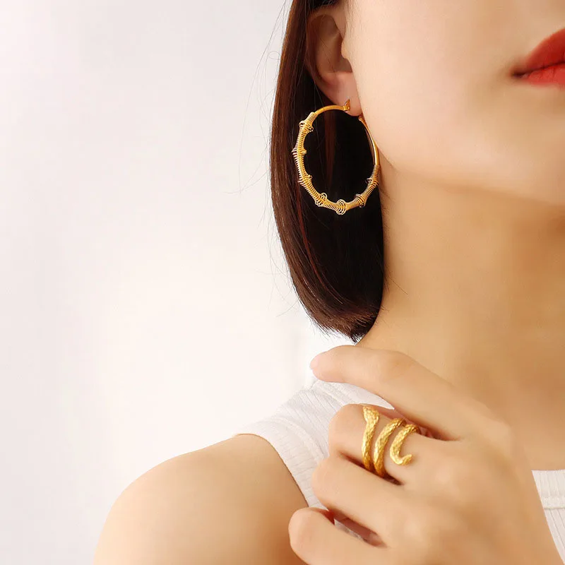 

Multi-size Earring For Women Exaggerated Fashion Vintage Large Hoop Spring Wire Stainless Steel Earrings Gold PlatedHoop Jewelry