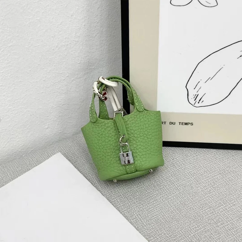 

Cowhide vegetable basket bag pendant cute mini bucket bag headset bag creative car key chain pendant bag