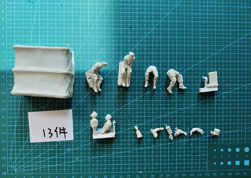Разобранный 1/35 старинный солдат 4 команды для захвата (с навесом) статуэтка из