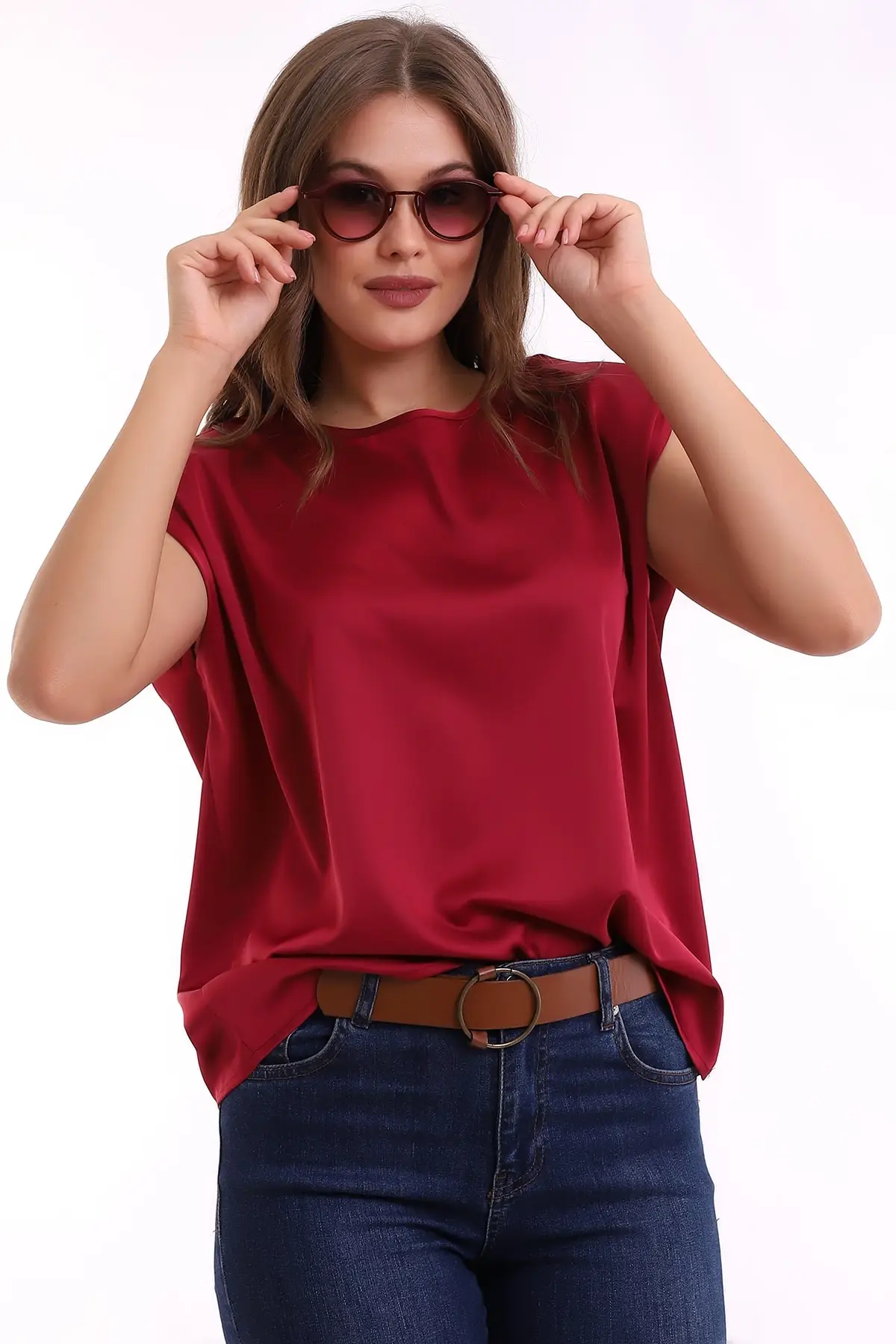 Рисунок 6 - Женская стильная блузка без рукавов