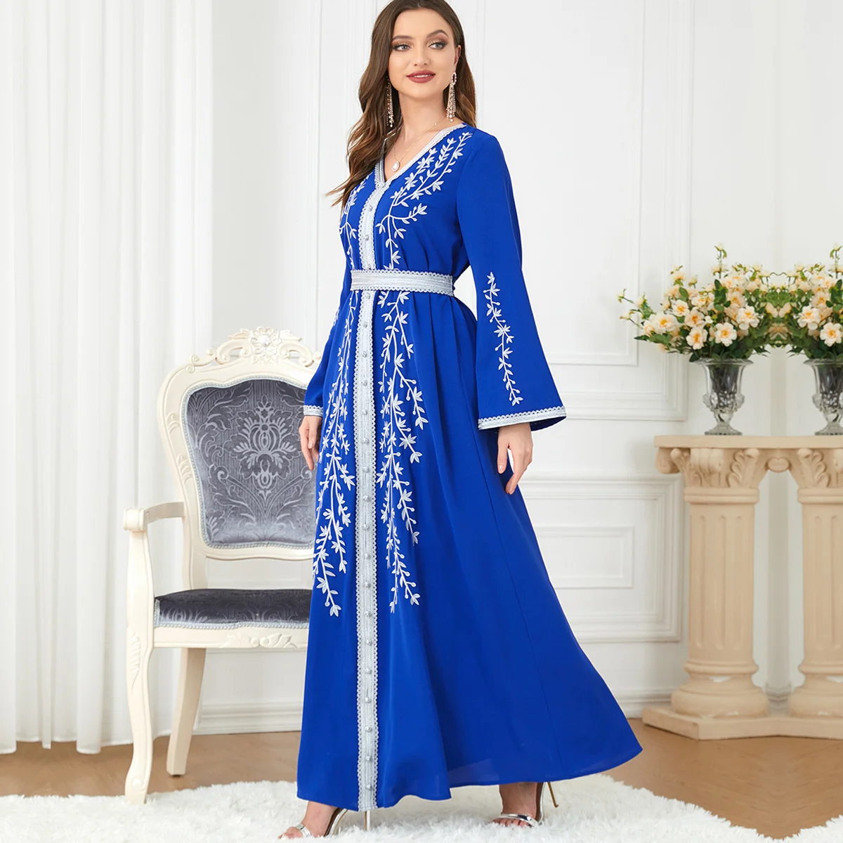 

Abaya Kaftan Caftan Dress For Autumn V-neck Dubai Arabic Loose Embroidery Skirt Long Sleeve Dress Fashion Muslin Female Dress
