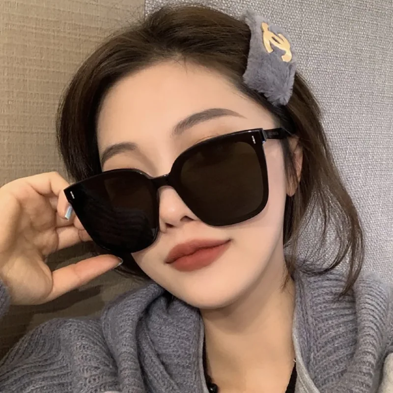 

Big Square Frame Designer Sunglasses Women 2022 High Quality Luxury ShadesPolarized Fashion Frame Rice Nail Sunshade Sunglasses