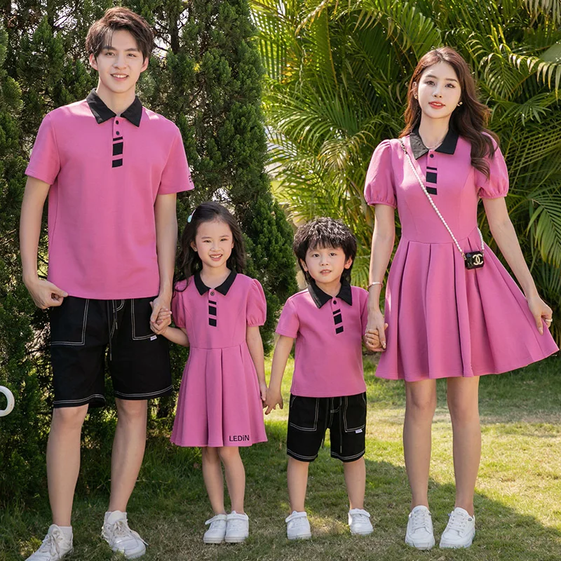 

Summer Matching Family Outfits Mum Daughter Matching Cute Dress Dad Son Cotton T-shirt Shorts Holiday Couple Matching Clothes