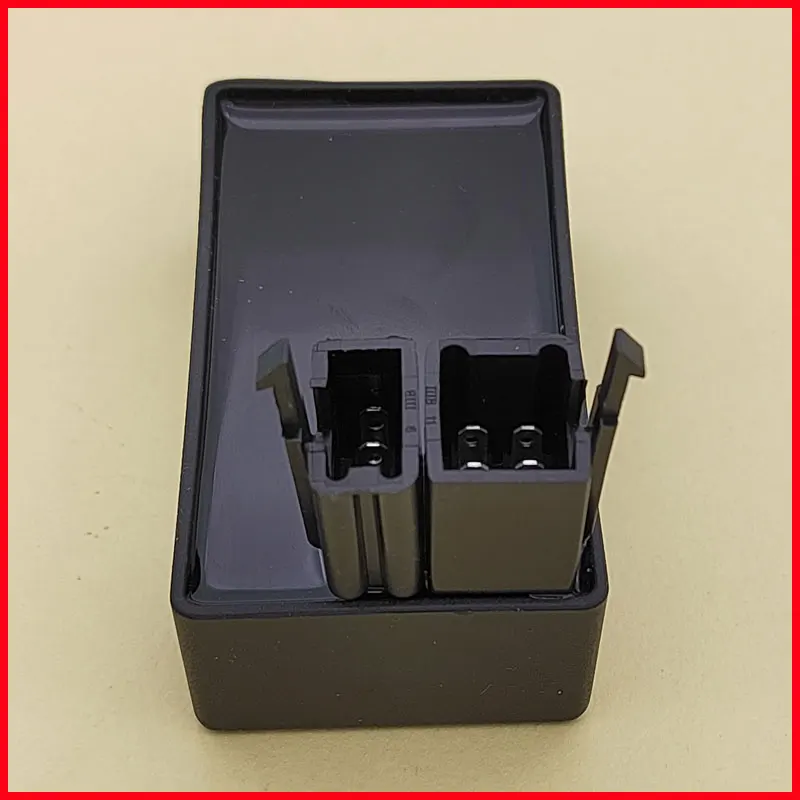 

Блок управления зажиганием Black CDI 62540-JOW-00 для SMC Argon Jumbo 300 301 320 330 360 9-pin