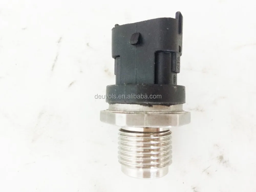 

Deutz common rail fuel pressure sensor 0281002937 and 0281006364