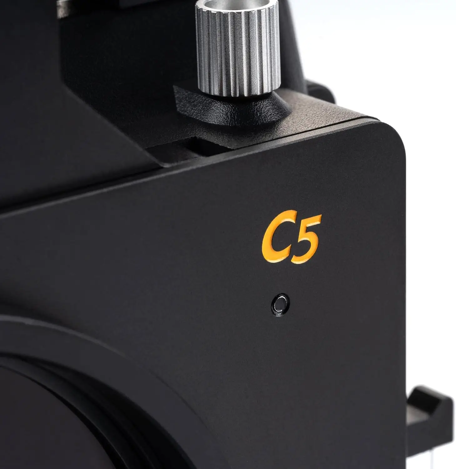 Стартовый комплект NiSi Cinema C5 Matte Box с креплением на зажим 95 мм и двухступенчатой системой фильтров для фильтров 4x44x5.65. (art.: 3920dcfe0dff3) - 3920dcfe0dff3
