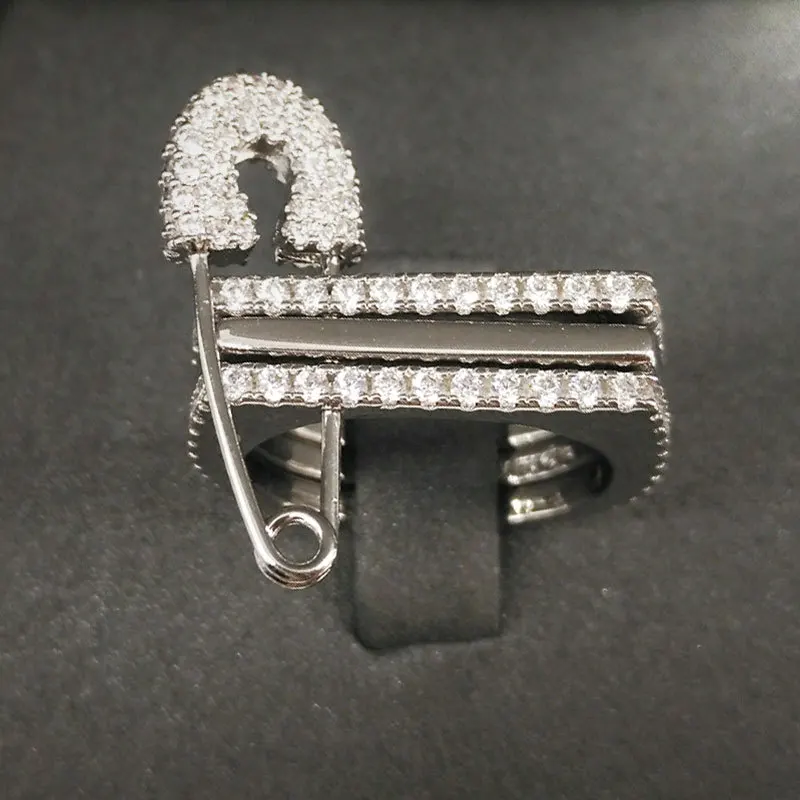 

Amoo Women Pin With Three Rings And Diamond Ring S925 Sterling Silver Ring Fashion Avantgarde Fresh OL Style Anniversary Jewelry