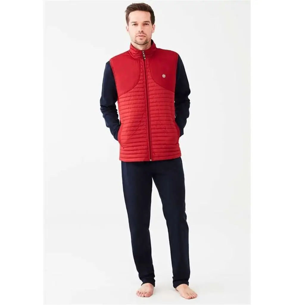 Модная коллекция мужской спортивный костюм из 3-х предметов: стеганый жилет -