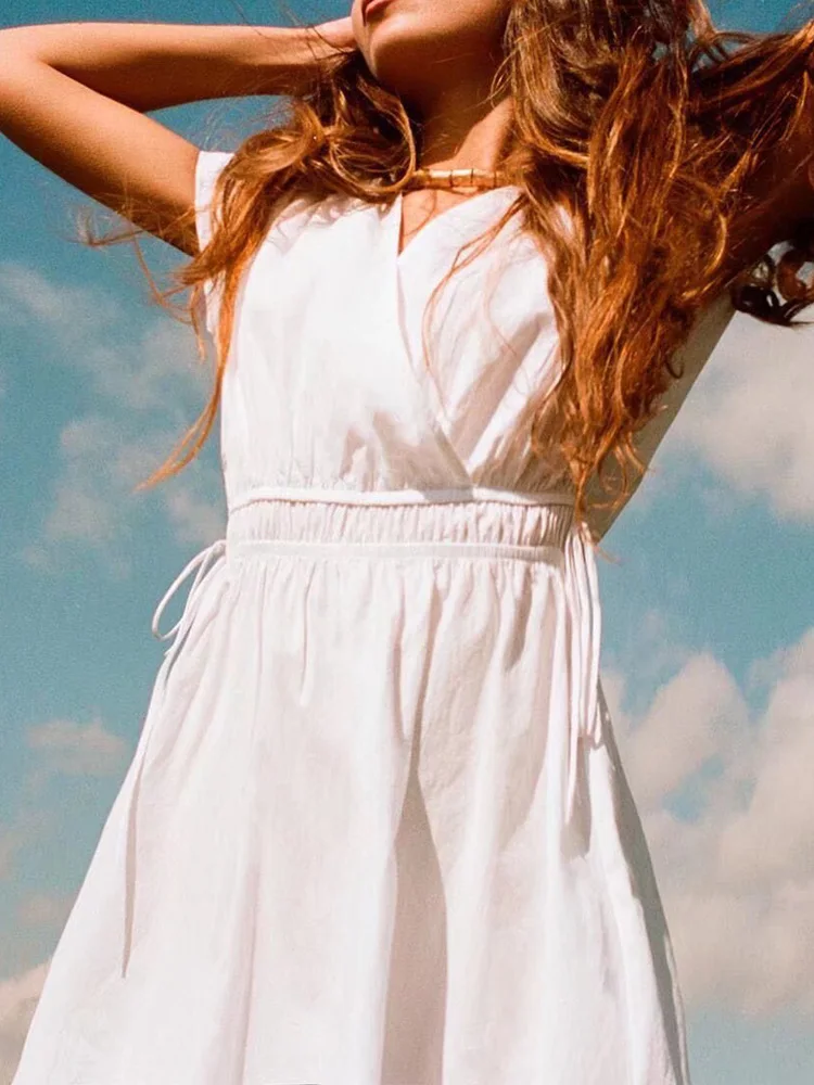 

Kumsvag 2022 Summer Women Kawaii A-Line Dress White V-Neck Short Sleeve Elastic waist Female Elegant Street Poplin Dresses