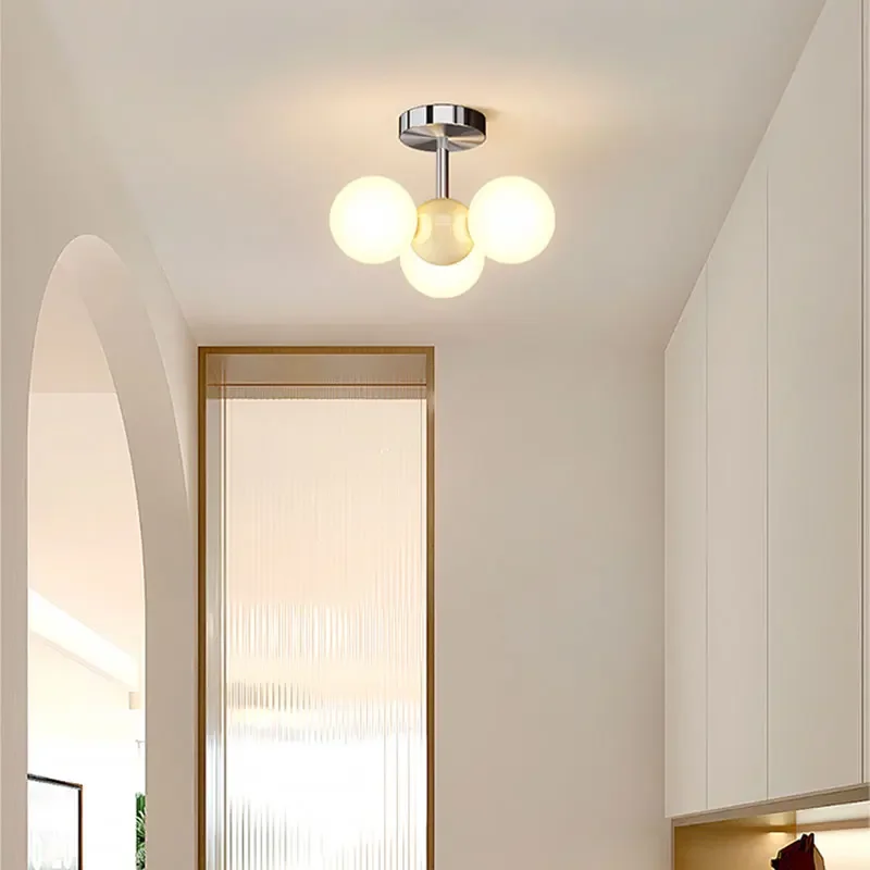 Потолочная люстра