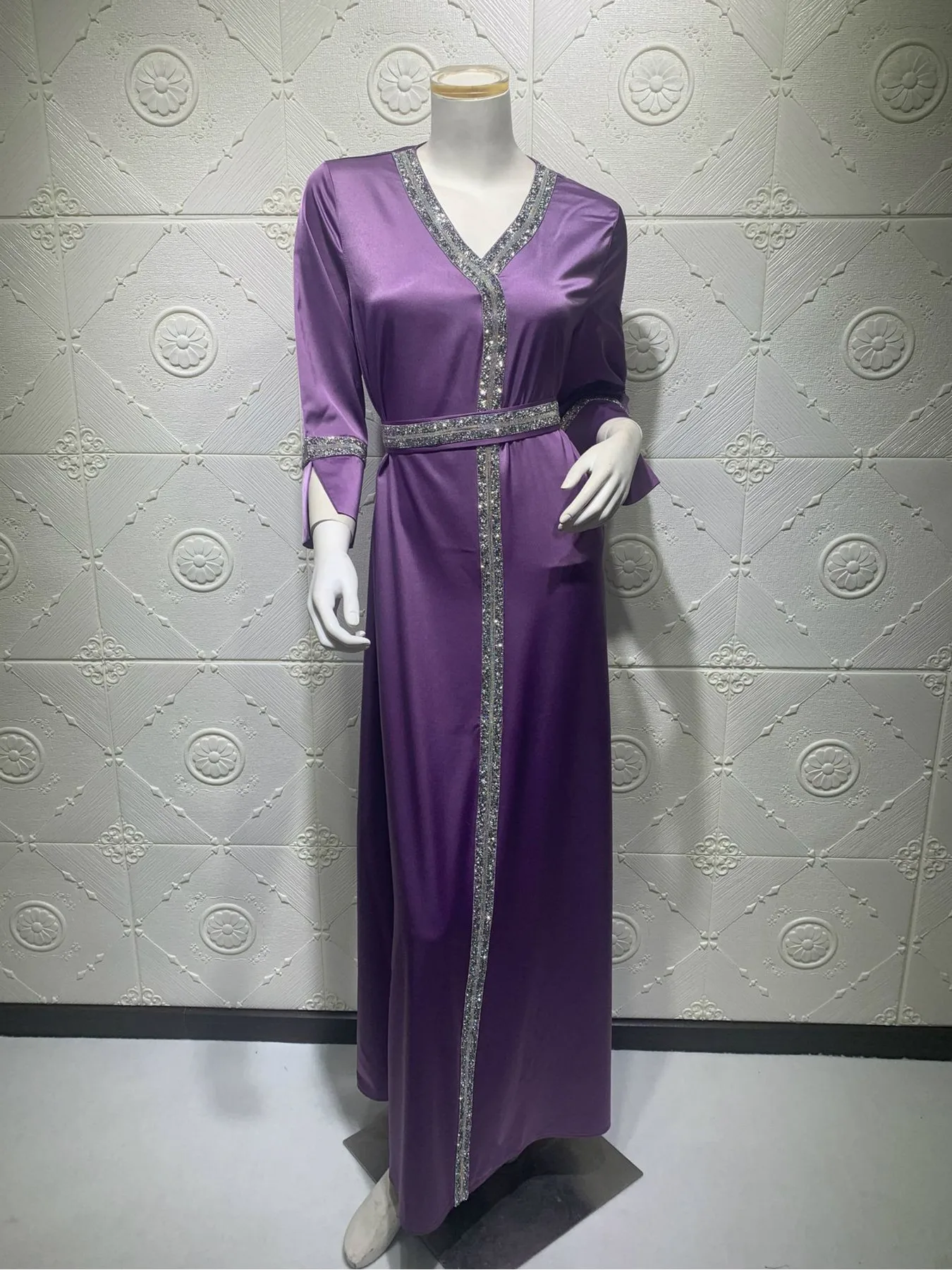 Satin Maxi Dress For Women Turkey Arabic Diamond V Neck Long Sleeve Jalabiya Muslim Islamic Ethnic Dubai Abaya Party Robe New