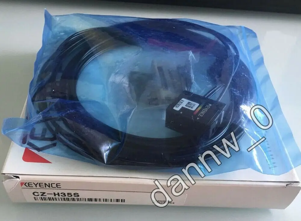 

Новый в коробке фотоэлектрический датчик