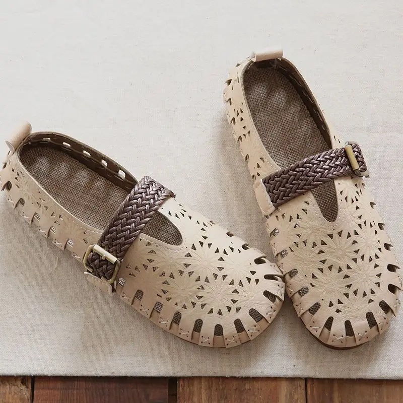 Hollow Out Ballet Flats Women's Leather Moccasins Wide Fit Shoes Ladies Round Toe Buckle Loafer Woman Chic Mary Jane Shoes 2023