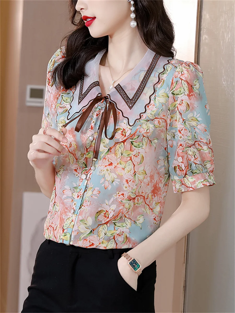 

Woman Summer Style Chiffon Blouses Shirts Lady Casual Short Sleeve Peter Pan Collar Flower Printed Loose Blusas Tops SP1390
