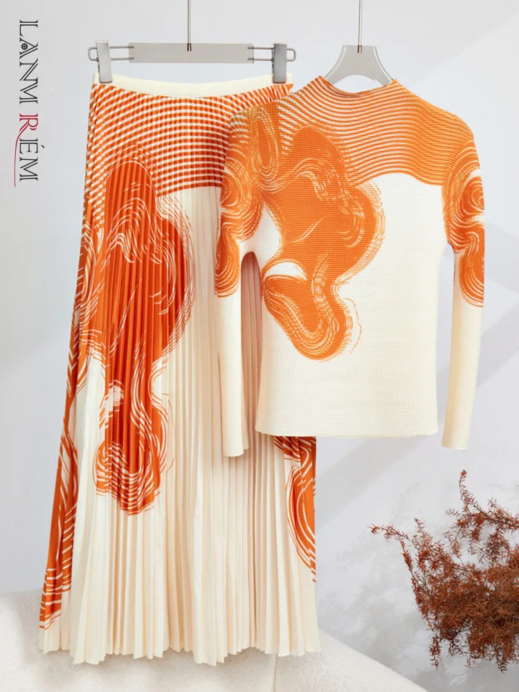 

LANMREM Printed Striped Pleated 2 Pieces Set For Women Round Neck Long Sleeves Tops High Waist Fold Skirts 2023 New 32D185