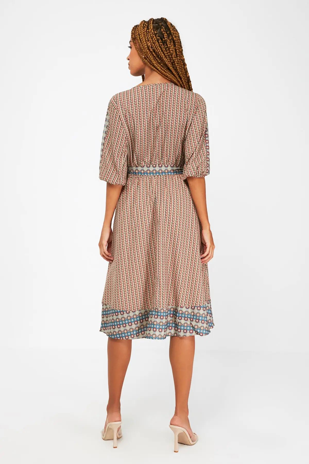

Trendyol Belted Dress TWOSS21EL4440