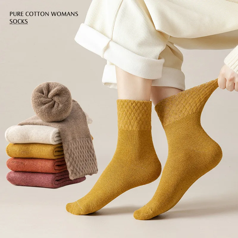 

Fashion Winter Women Thick Warm White Socks Middle Tube Solid Color Cotton Soft Cozy Hight Quality Girls Plush Antiskid Stocking