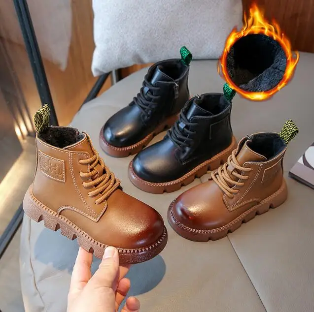 

Детские короткие ботинки для девочек и мальчиков кожаные ботинки модные трендовые Мягкие плюшевые теплые меховые зимние Ботинки Зимняя Детская спортивная обувь кроссовки