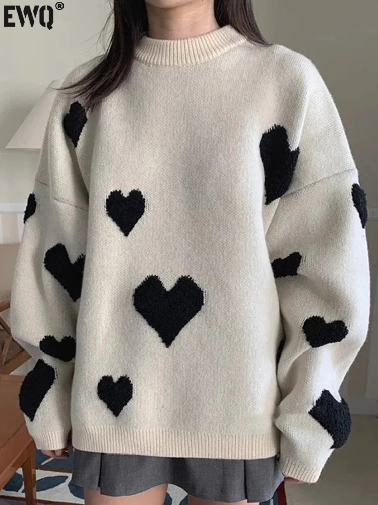 

Женский жаккардовый пуловер [EWQ], черный или белый пуловер с круглым вырезом и принтом сердечек, толстый длинный рукав контрастных цветов, 6U6343, для осени и зимы, 2023