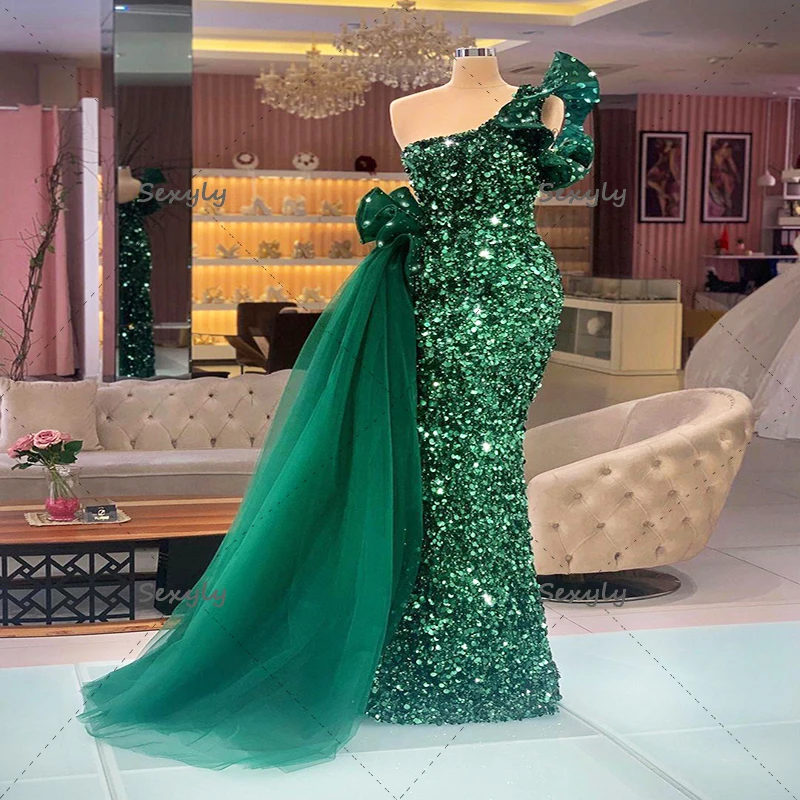 

Sparkly Emerald Green Mermaid Evening Dress With Tulle Train Sexy One Shoulder Black Girl Prom Gown Sequin Graduation Party 2022