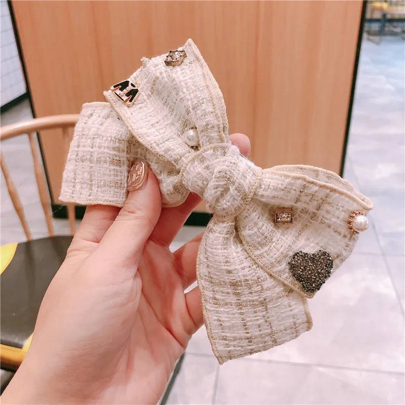 Элегантная заколка для волос в клетку с искусственным жемчугом и кристаллом