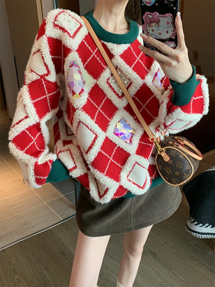 Женский свитер с красными ромбами и блестками новинка 2024 осенне-зимняя