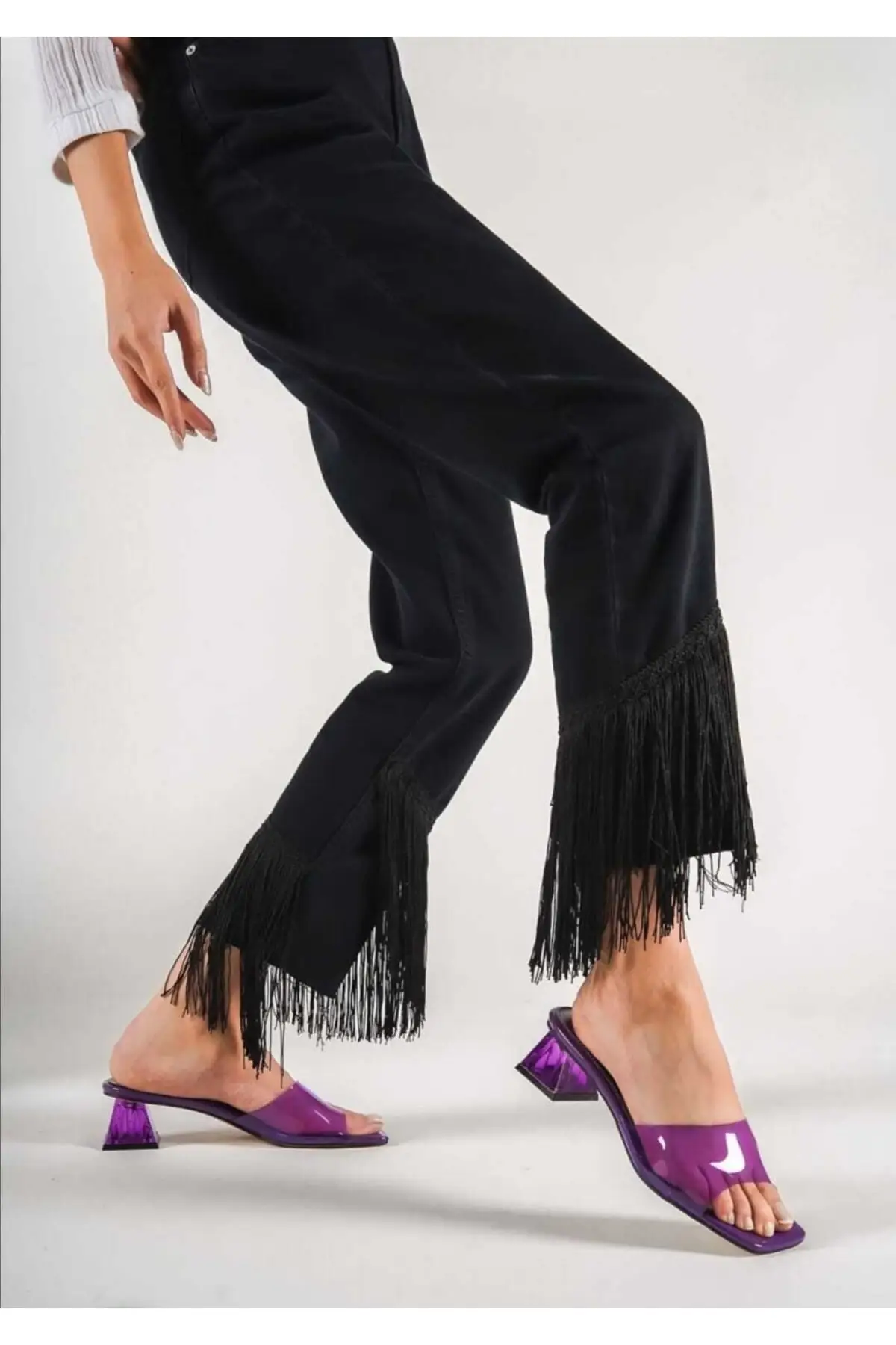 

Hera women purple transparent slippers
