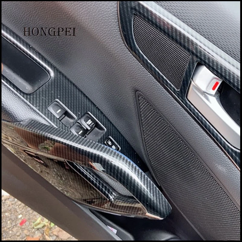 Фото Декоративные накладки для стайлинга автомобиля Hyundai Veloster 2011-2016: на руль, воздуховоды, дверные ручки. Аксессуары для автостайлинга. №3