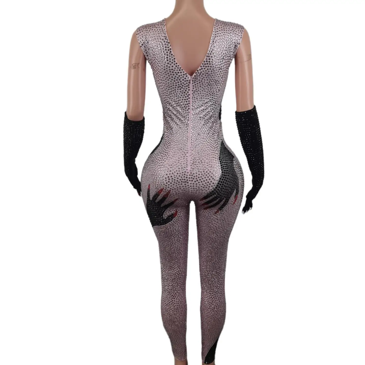 Брендовый дизайнерский женский костюм розового цвета черный комбинезон для рук