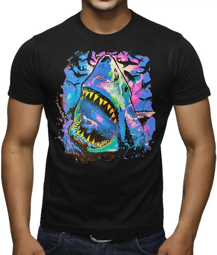 Мужская неоновая черная футболка Light Cosmo Shark Черная