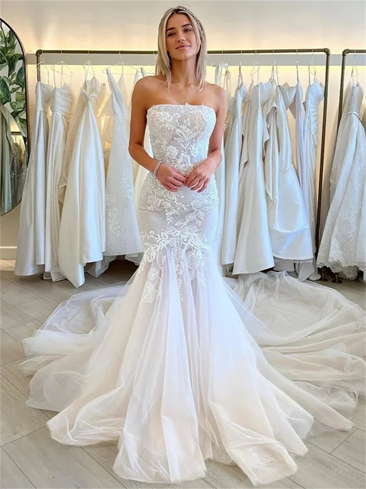 

Trumpet/Mermaid Tulle Applique Strapless Sleeveless Cathedral Train Wedding Dress Elegant Solid Color Simple Women Wedding Gowns