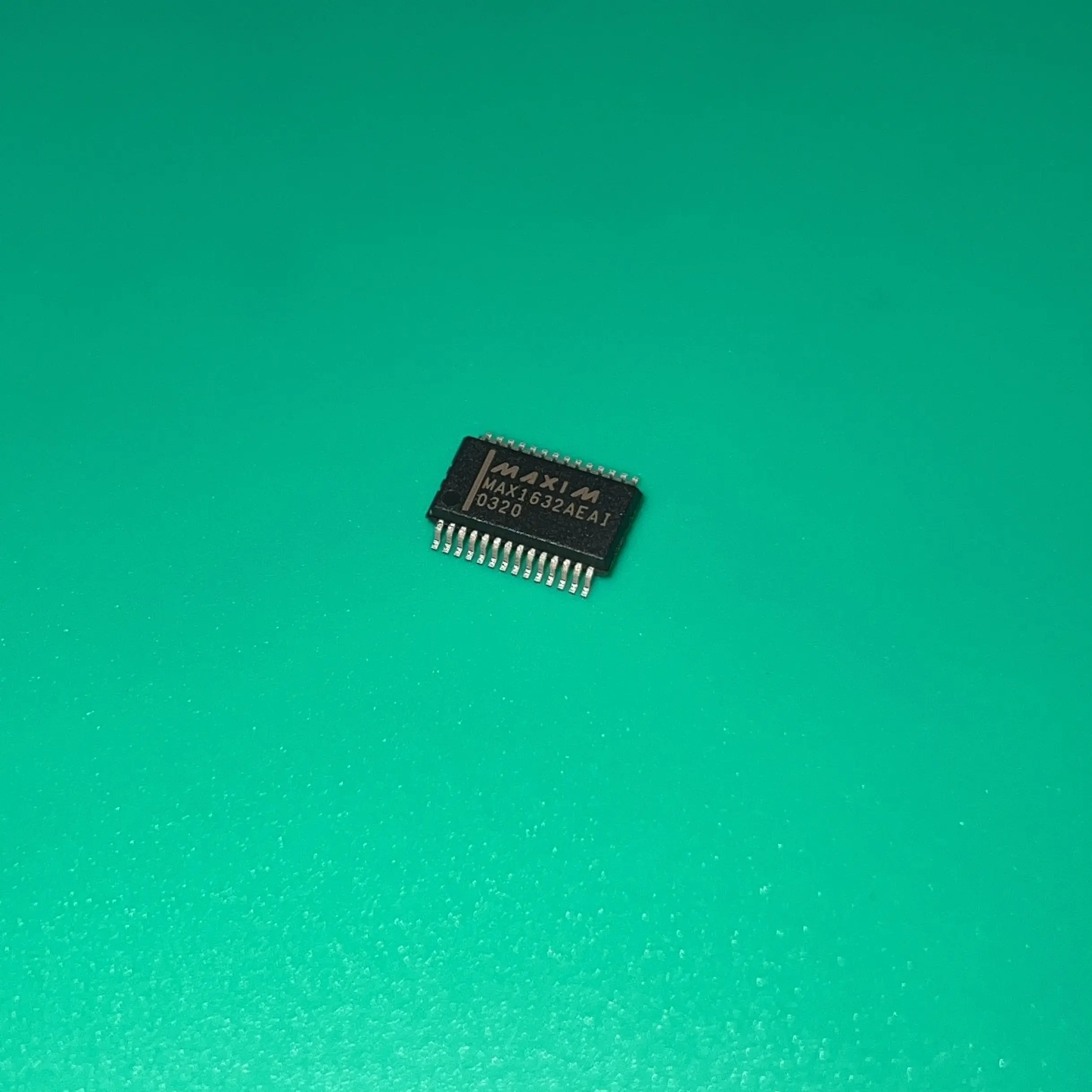 2 шт./лот MAX1632AEAI SSOP28 MAX1632A EAI IC REG TRIPLE BUCK/LINEAR 28ssop MAX1632 AEAI MAX 1632 + T MAX1632AEAIT | Строительство