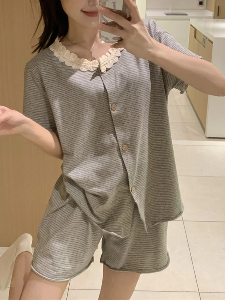 Однотонная Милая простая летняя мягкая свободная серая пижама в полоску с