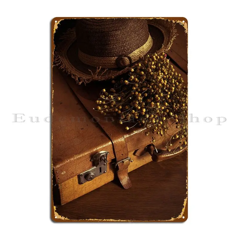 

Натюрморт с соломенной шляпой и кожаным чемоданом, металлический знак, винтажный на заказ, Настенная пещера, создание клуба, жестяной знак, плакат