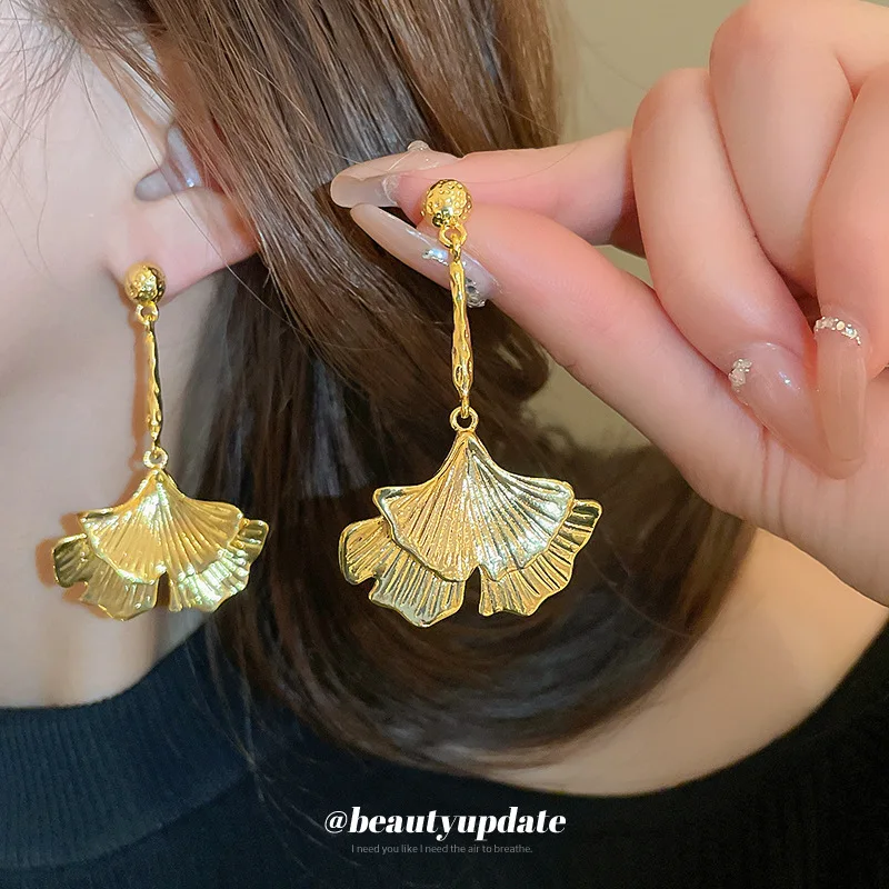 Классические стильные модные висячие серьги в западном стиле для женщин с