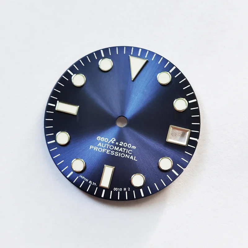 Циферблат часов модифицированный цвет матовый черный без даты Skx007 SKX009 NH36