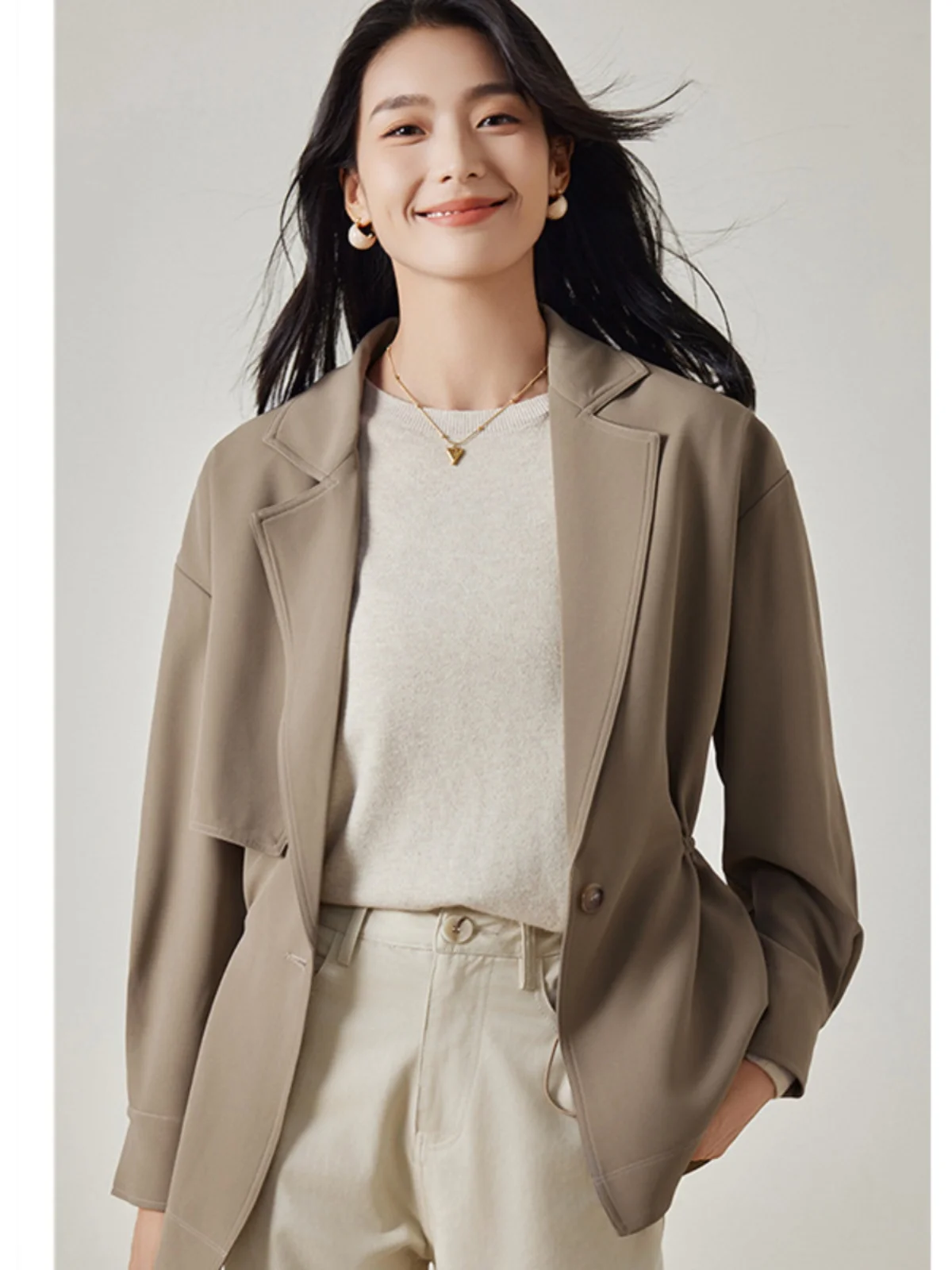 Светло-коричневый облегающий костюм для похудения женский плащ новинка осени 2024