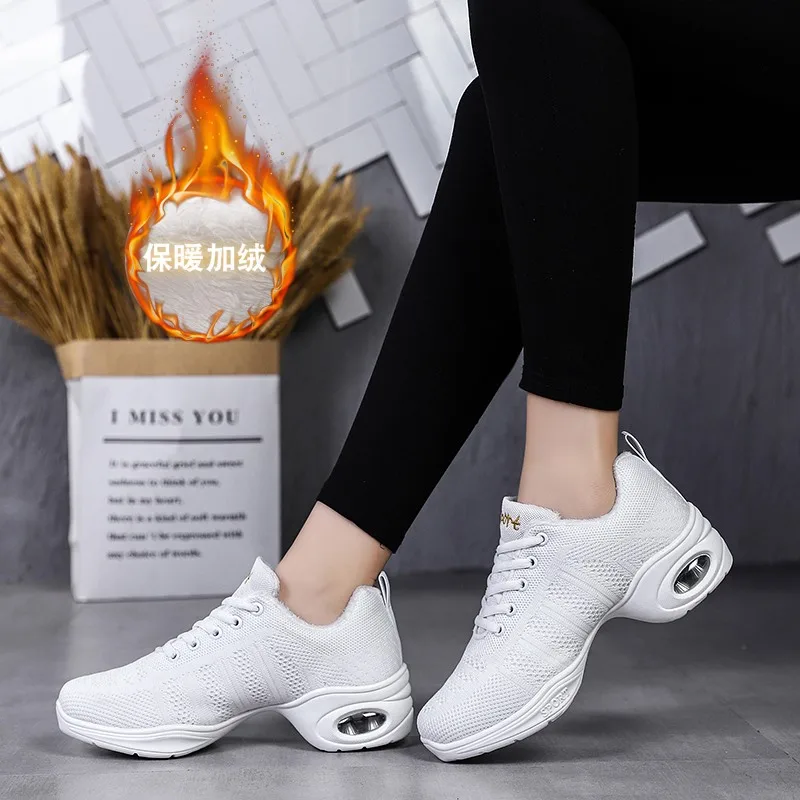 

New Winter Warm Plus Dancing Shoes Women's Soft Sole Mesh Mid Heel Square Dance Shoes Size 35-41