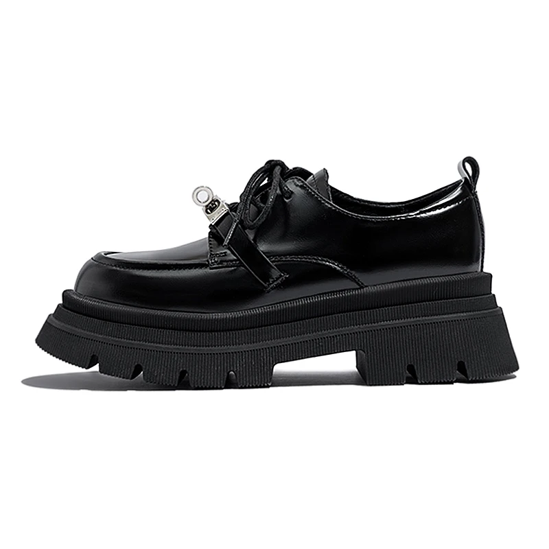 Черный цвет осенняя маленькая кожаная женская обувь на одинарной толстой