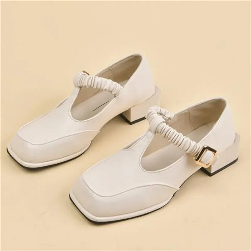 2022 Autumn Retro Solid Color Square Head Women's Flat Shoes Outdoor Comfortable Platform Buckle Square Heel Casual Ladies Shoes