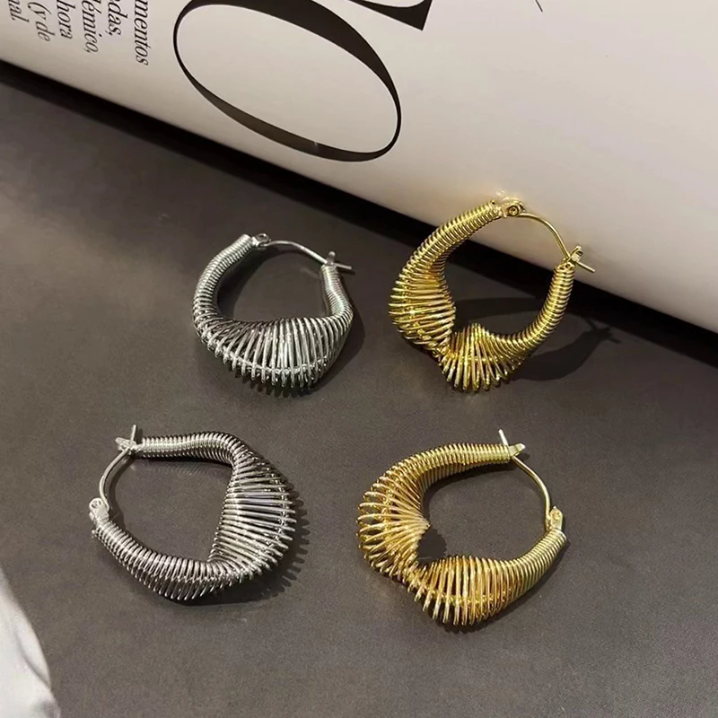 

Vintage Spiral Twist Hoop Earrings For Women Punk Party Earrings Trendy Gold Color Silver Color Earrings Jewelry Pendientes