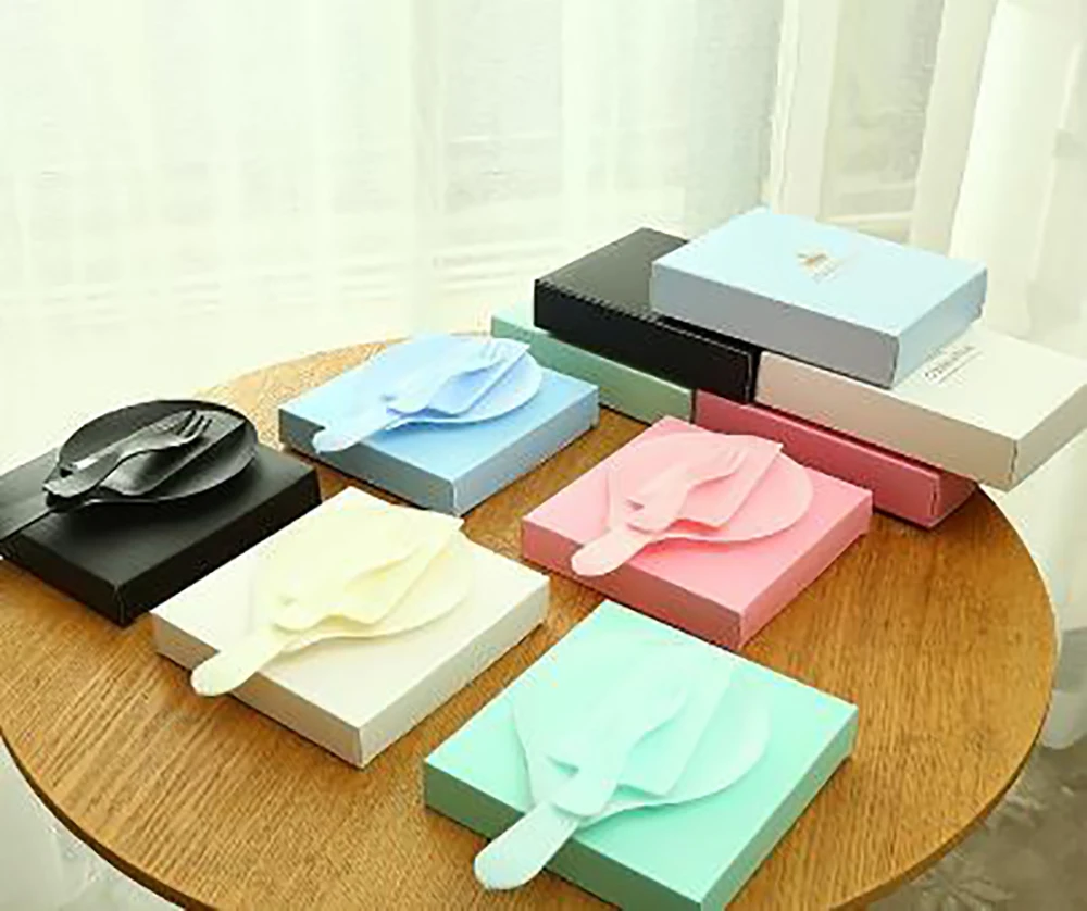 

Disposable Tableware Four In One Thickened Birthday Cake Knife And Fork Plate Set Drip Plate Household Picnic Plate