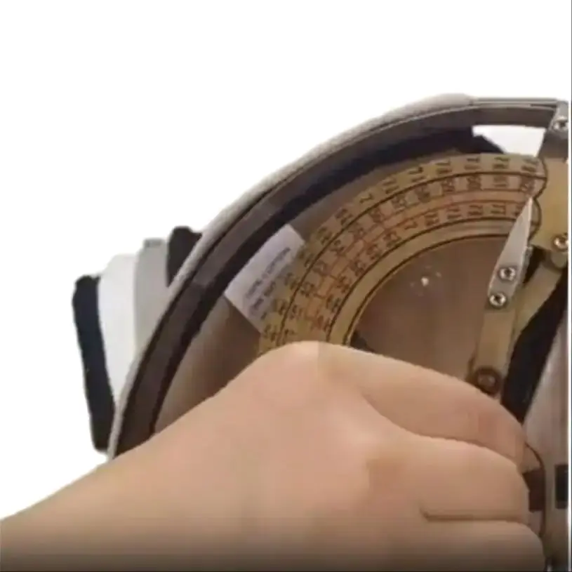 Бейсболка мужская из дышащего хлопка с сеткой 65 см