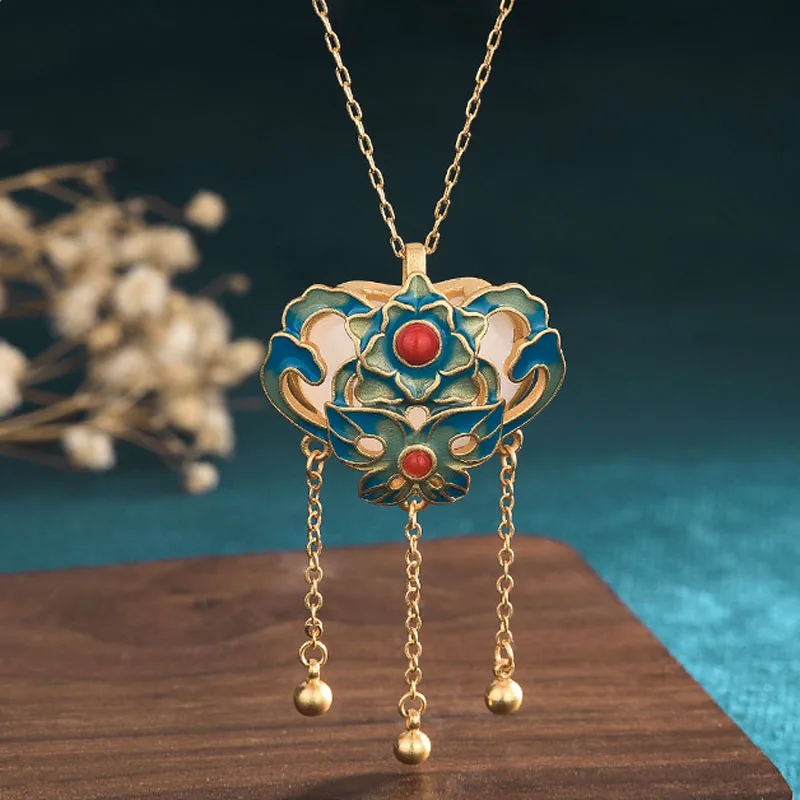 

2022 New Copper Enamel Color Craft Necklace Inlaid Hetian Jade Pendant Flowers Tassel China Style Ancient Costume Necklaces