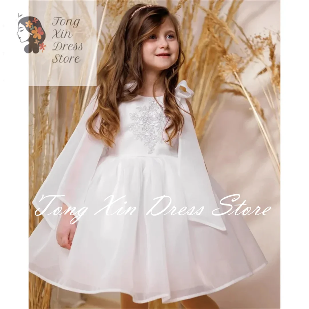 Платья для девочек-цветочниц Белый тюль с цветочной аппликацией и бантом без