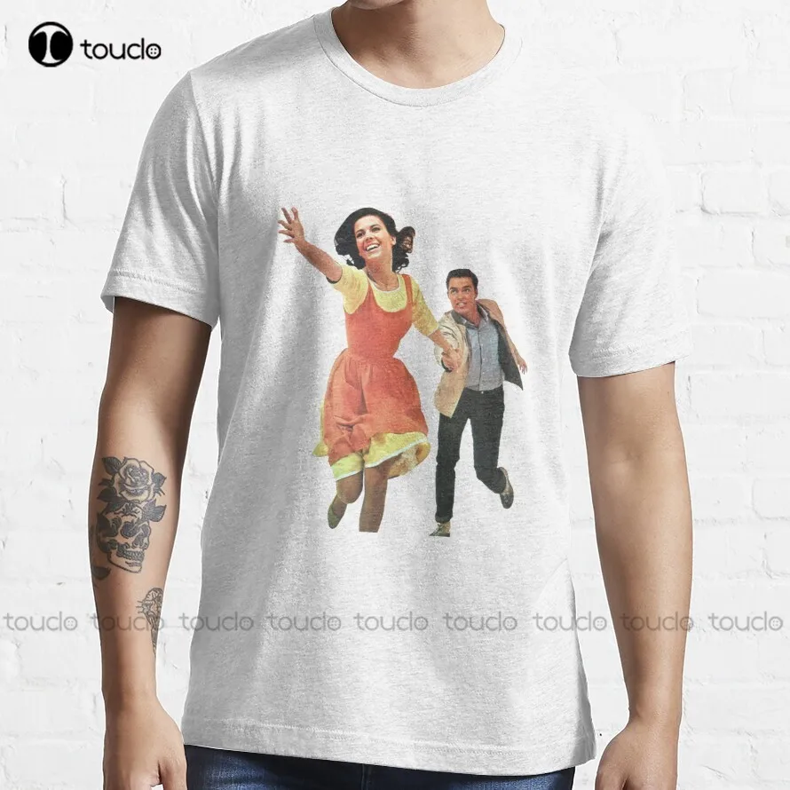 

Футболка с надписью West Side Story-Тони и Мария, женская футболка на заказ, футболка унисекс для подростков с цифровой печатью, модная смешная фут...