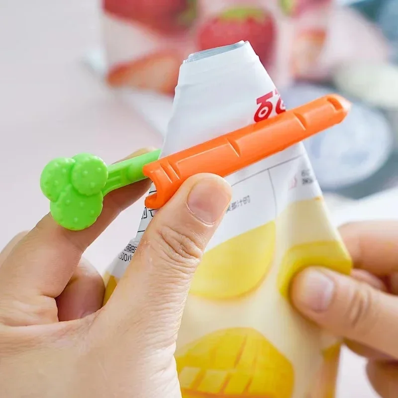 

Пластиковые зажимы для пакетов Carrot shape