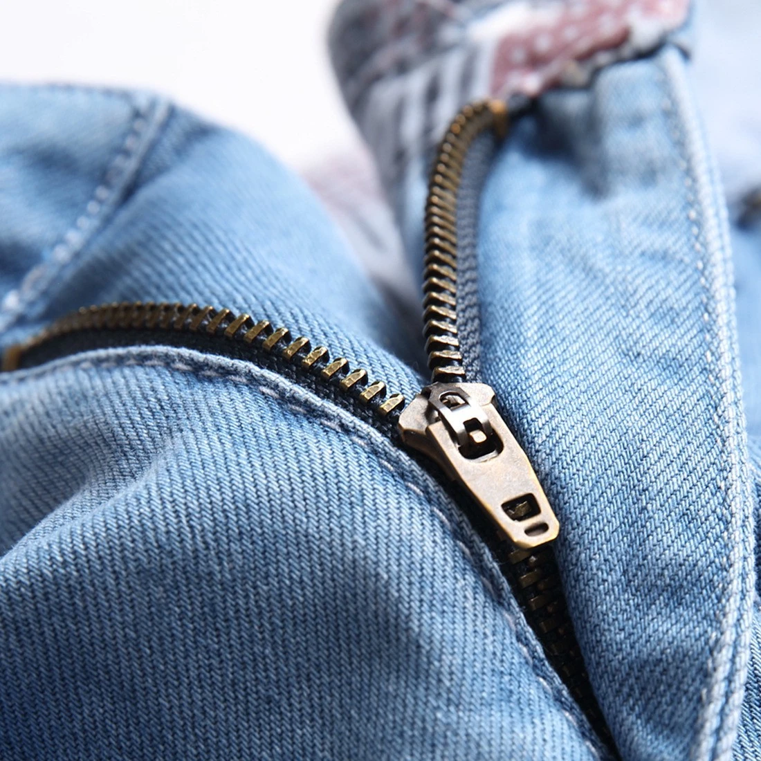 Fashion Streetwear Men Ripped Jeans Casual Britain Style Male Denim Pants Mens Brand Classic Stretch Slim Pencil Trouser Blue