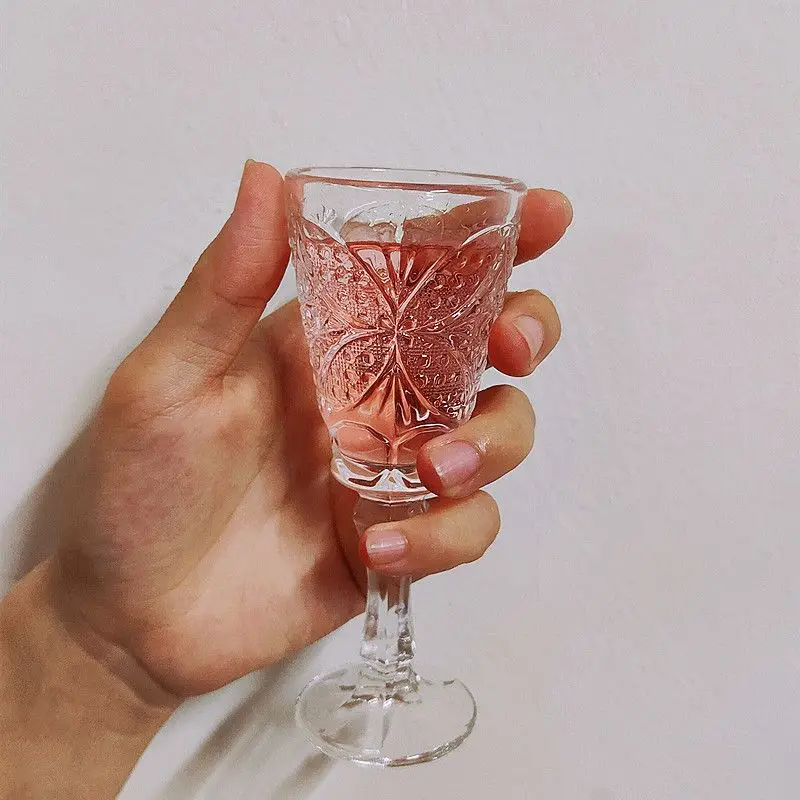 Фото Стакан, посуда, винтажная Коктейльная чашка ins, простая чашка Baijiu для красного вина, рельефная чашка для холодных напитков, чашка для иностранного вина, шампанского №5