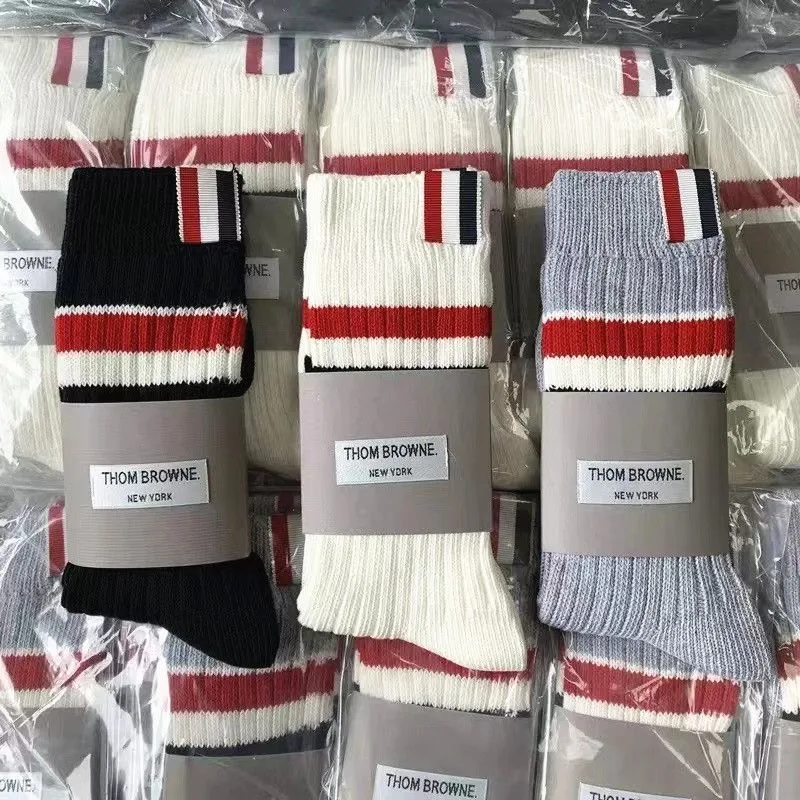 

3 pairs of THOM BROWNE short socks solid color simple men and women short tube low socks tide brand breathable boat socks